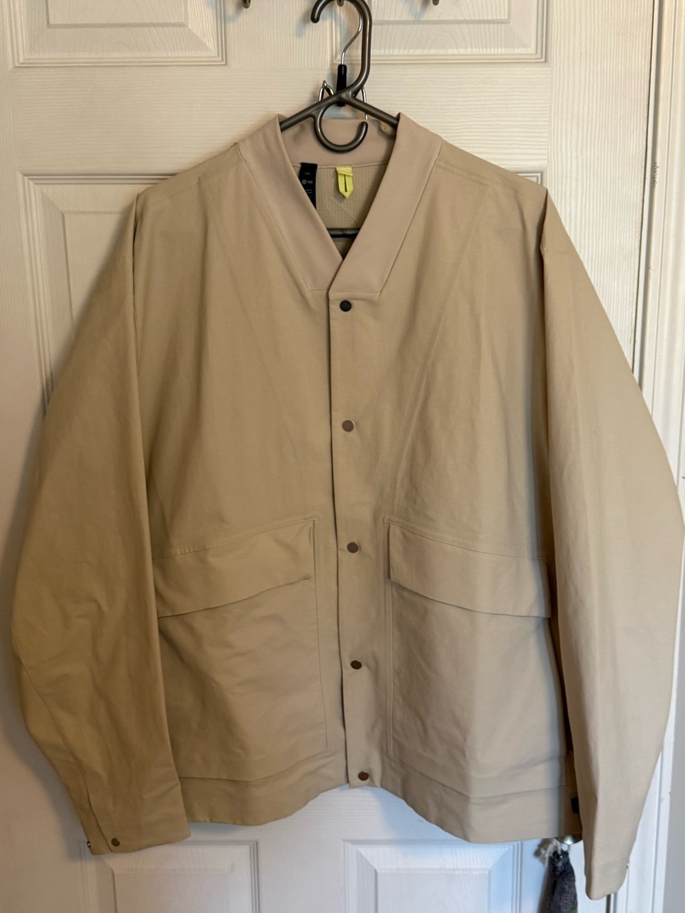 Lululemon lab cargo jacket. Muslin. Cream. Off-white. Xxl. Like new. Worn once.